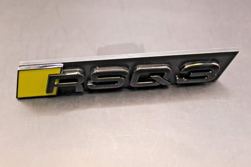 Gloss Black Yellow RSQ3 Front Grille Stick-On Badge Fit For AUDI
