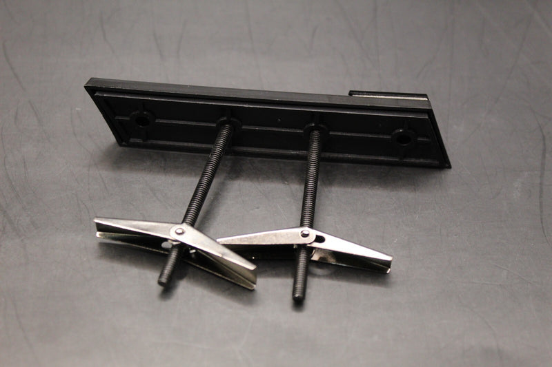 Gloss Black Yellow RS8 Front Grille Honeycomb Clip Bracket Badge Fit For AUDI