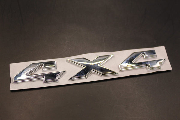 Chrome Silver 4x4 4 x 4 Boot Rear trunk Self-Adhesive Badge For Cars