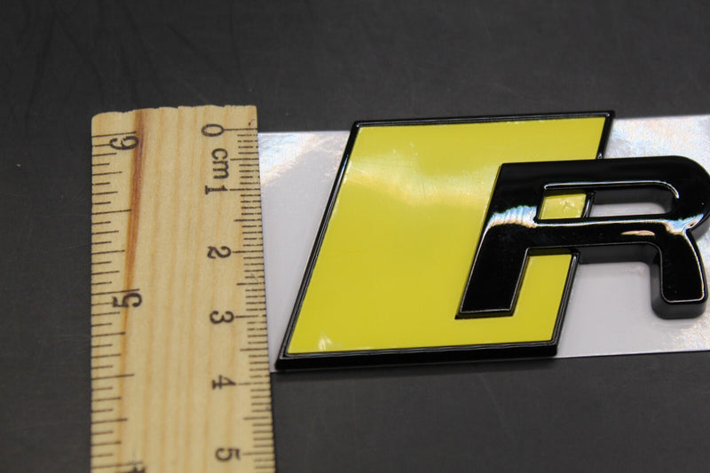 Gloss Black Yellow RSQ5 Front Grille Honeycomb & Rear Boot Badge Set For AUDI
