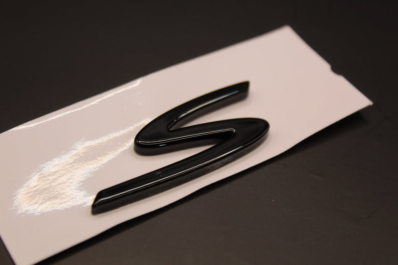 New Style Gloss Black S Letter Badge For Porsche